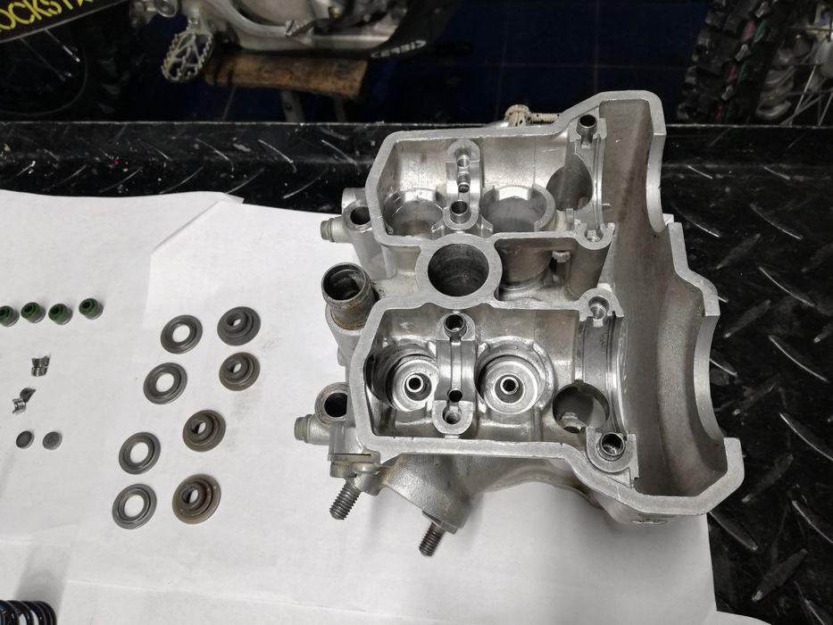 Suzuki rmz 450  на части