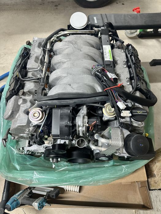 Двигател M113960 v8-5.0 Mercedes  306 коня