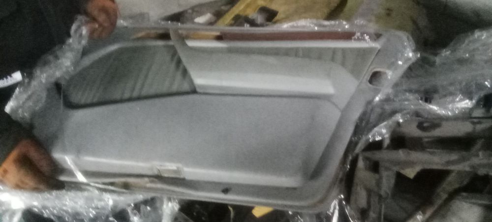 Мерседес 124 обшивки кожа