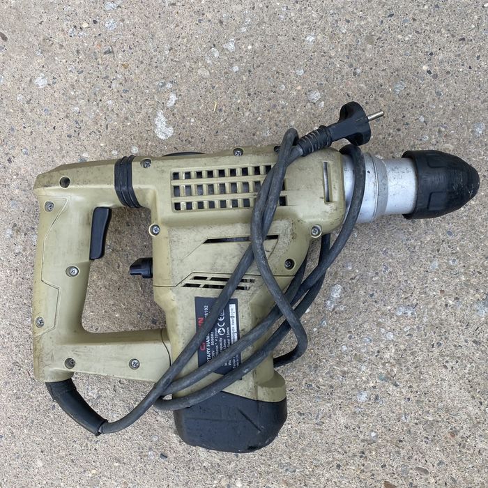 Перфоратор CROWN 1500w