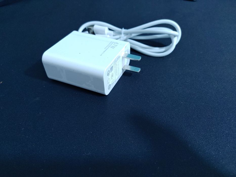 67 w lik redmi 11 pro zaryadnik. Yangi