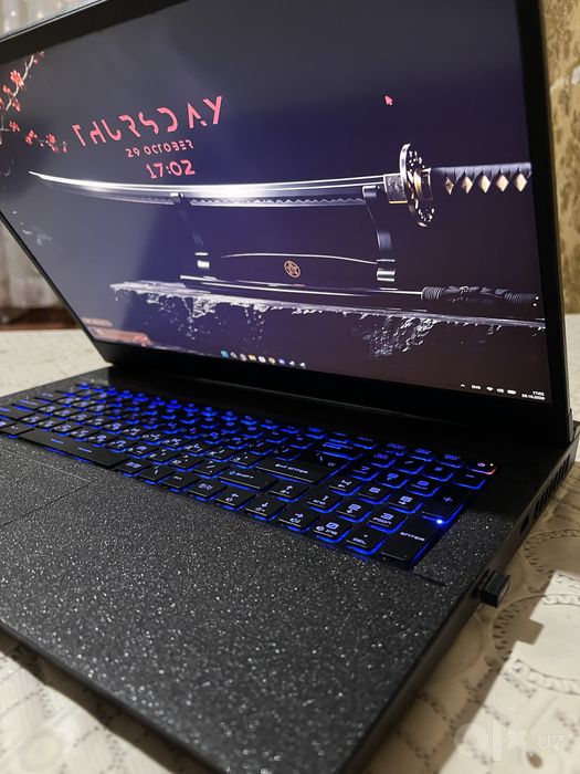 MSI leopard GP76