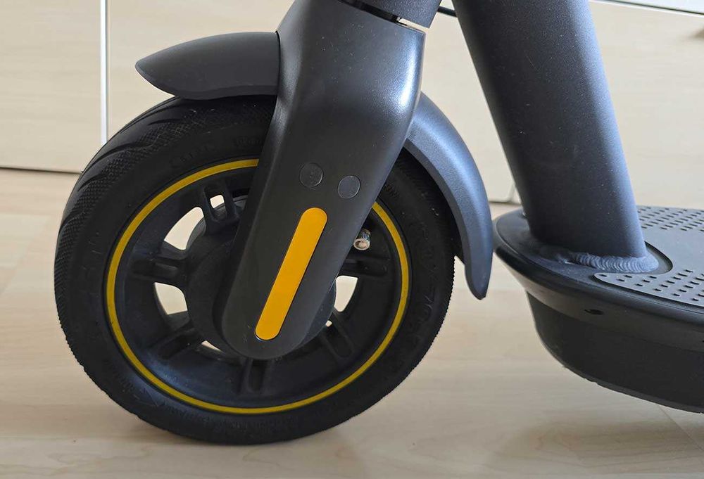 Segway Ninebot Kickscooter MAX G30E II в отлично състояние