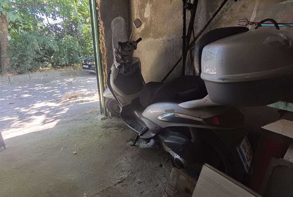 Скутер Piaggio Beverly 250cc