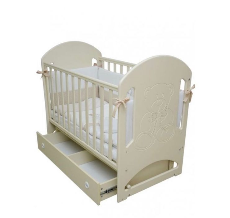 Манеж и комод фирмы Veres