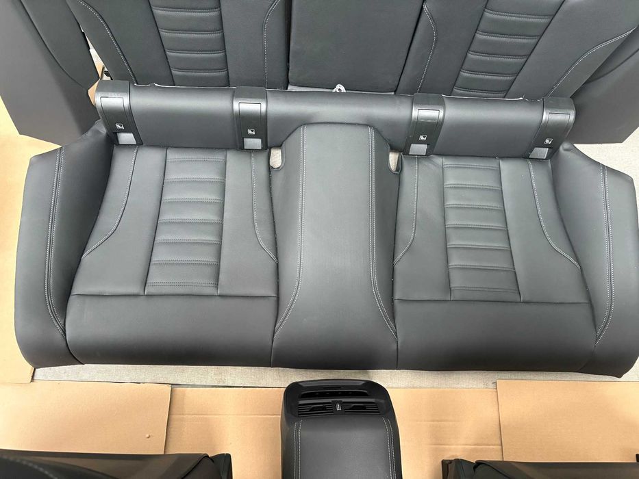 Салон БМВ Г22 BMW G22