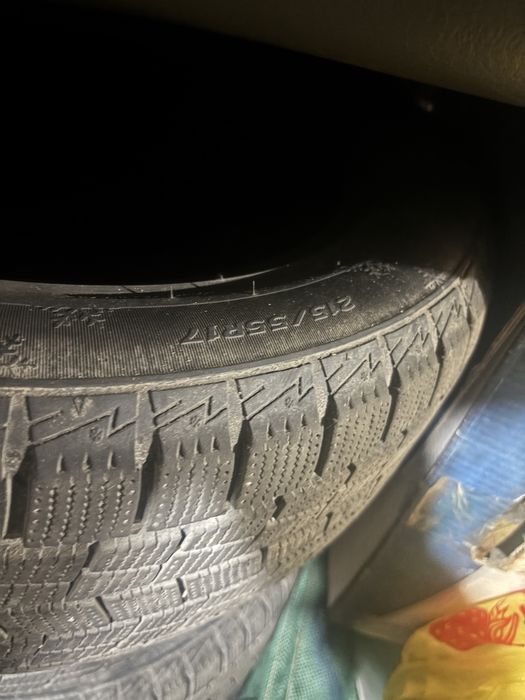 Автошины 215/55/17 б/у