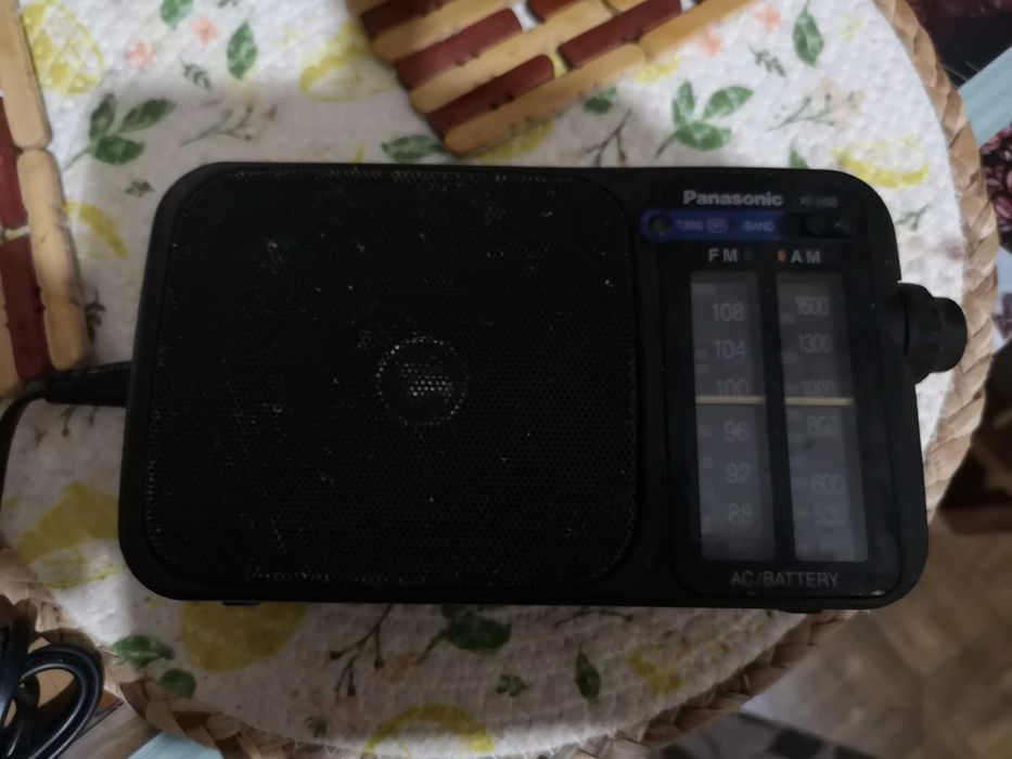 radio PanasoniC RF2400