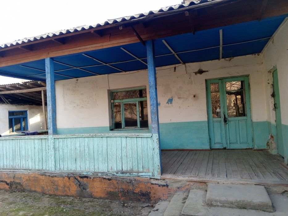 Ulugʼnor tumani uy sotiladi oqoltin 3 bolim