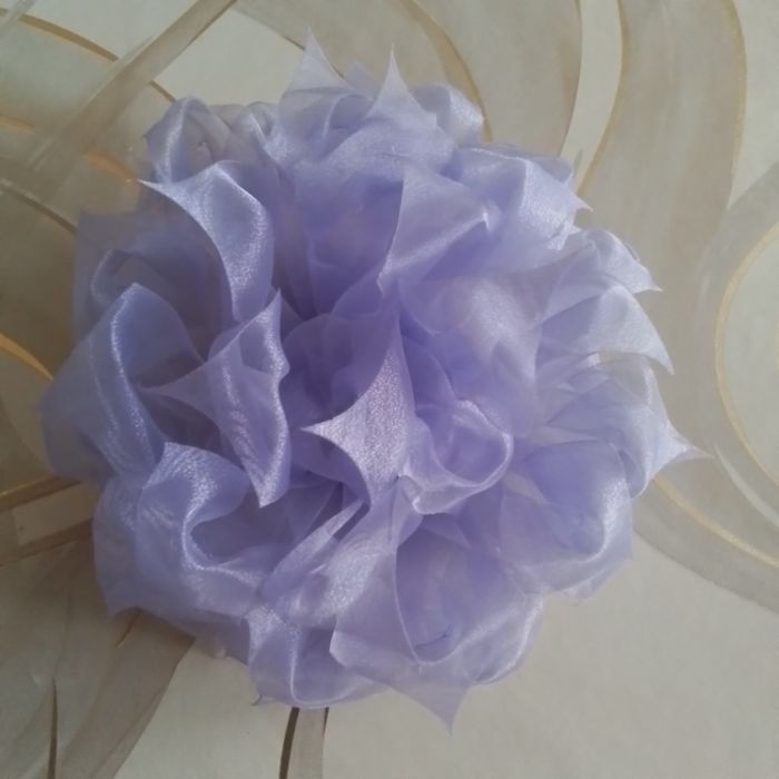 Красивый, нарядный, праздничный бант.