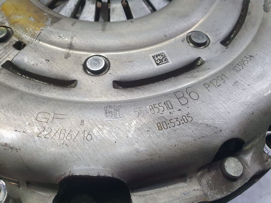 Kit ambreiaj volanta cu masa dubla Opel Astra K (2015 - 2020)B16DTU