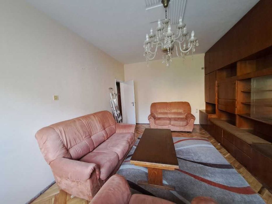 Давам под наем 3-стайно жилище в Красно село до пазара