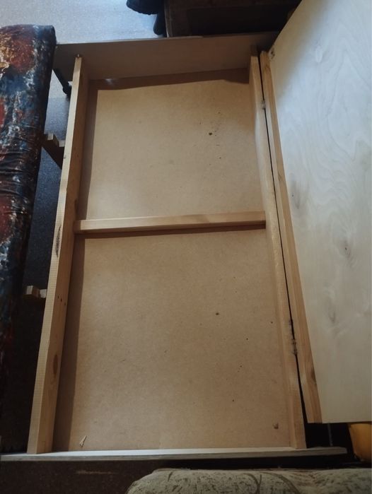 Продам диван б/у недорого