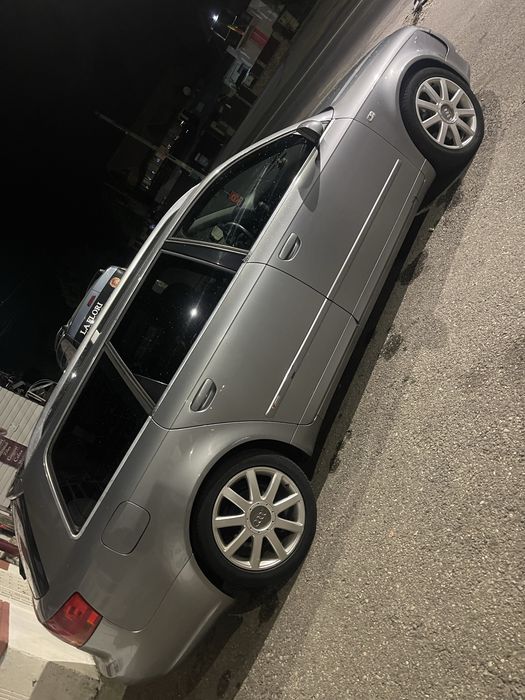 Vand audi a4b7 2.0