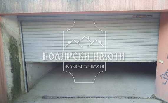 Продава се Гараж / Паркомясто в Велико Търново, Център - 17 кв.м за 1155 €/кв.м - Снимка #2