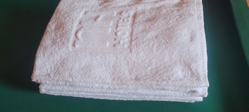 Prosoape bumbac 100%, albe profesionale hotel