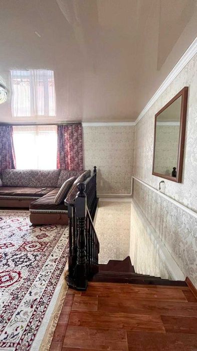 Продаю  % комнатный  дом СЗЖР