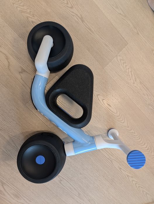 Vând Bicicletă de echilibru Woom 0 Wow, blue coral, 10 inch, 2.7 kg