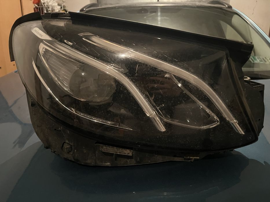 Фара w213 Mercedes