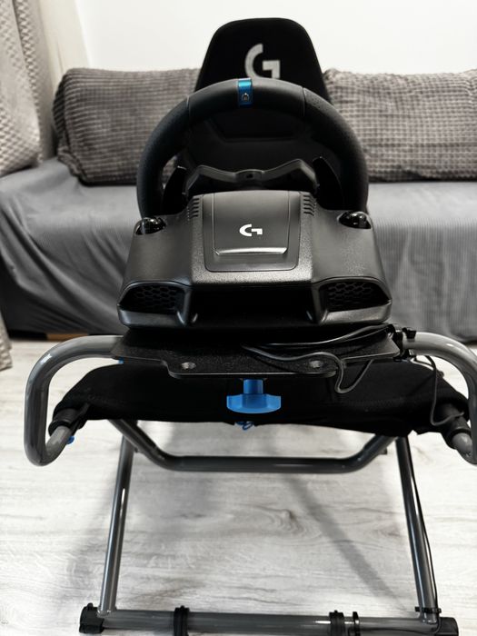 Volan logitech g923 + scaun cockpit playseat challenge x