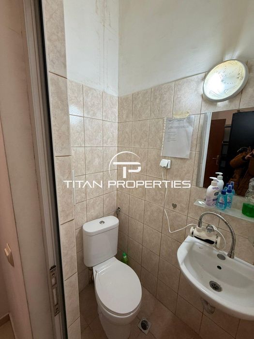 Дава се под наем Магазин в Бургас, Център - 36 кв.м за 248.88 € - Снимка #5