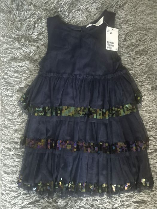NOUA Rochita H&M paiete 110 cm varsta 4 5 ani