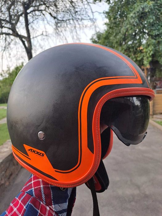 2 casti motociclete  SNAKE si AXXIS - 1300 Ron impreuna