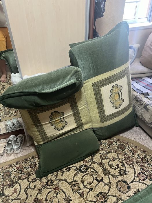 Один кресло /////