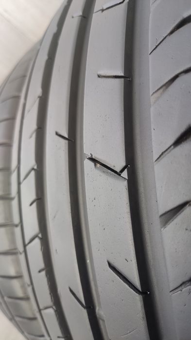 2бр. летни гуми 275/45/19 TOYO Proxes Sport, SUV
dot22
8mm
Добро състо