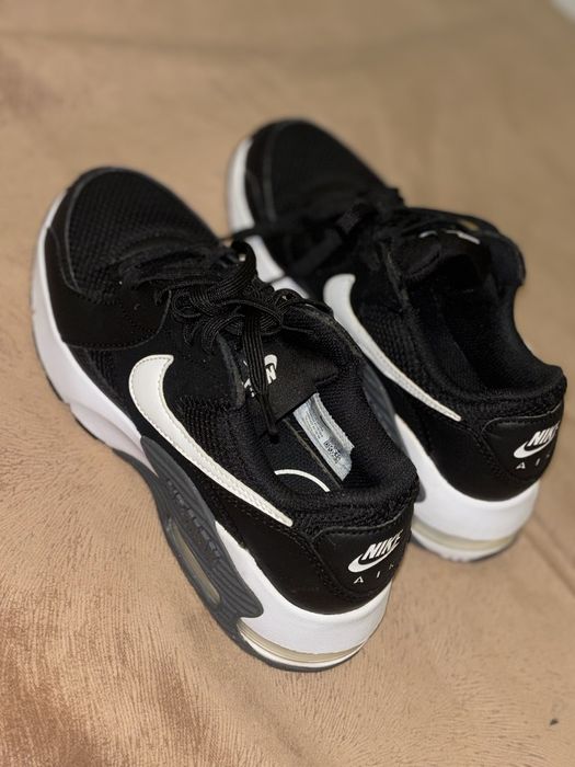 Nike (wmns nike air max excee))
