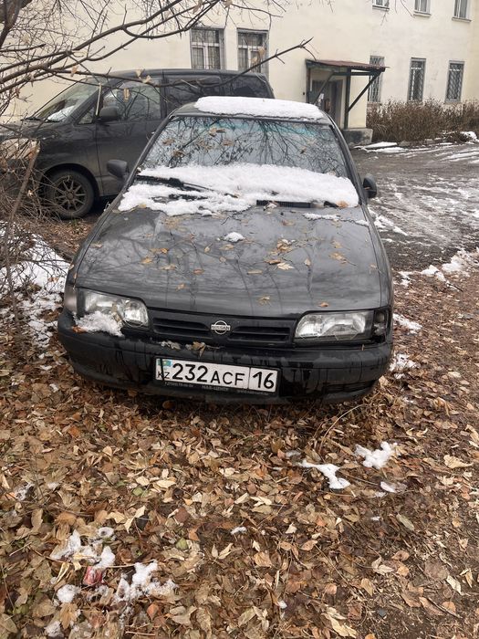 Продам машину ниссан примера