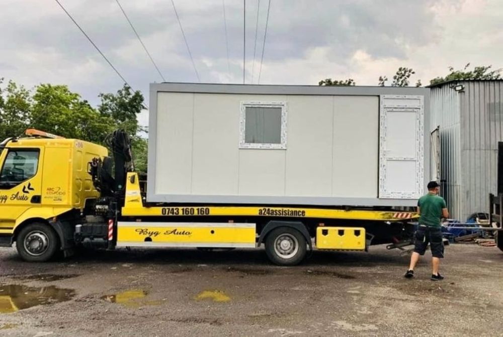 Containere modulare pe structura metalica - panouri Sandwich