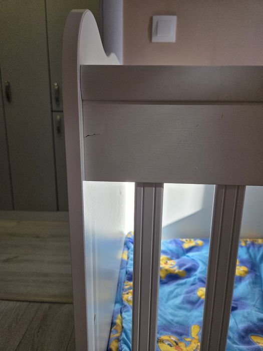 Продавам бебешка кошара