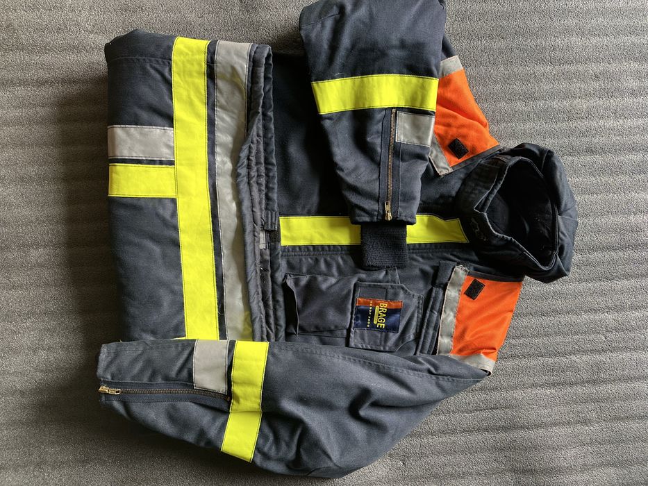 Haina geaca jacheta pompier