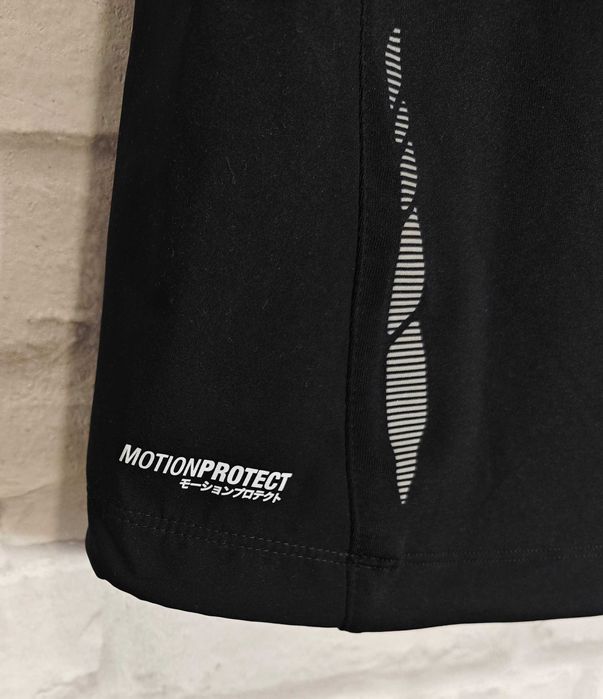 ASICS Windstopper Motion Protection Мъжки елек размер М