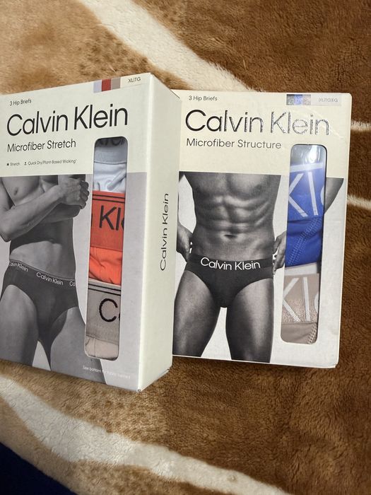 Calvin Klein chiloti XL