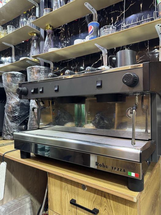 Kofe mashinasi Robustezza ST2M