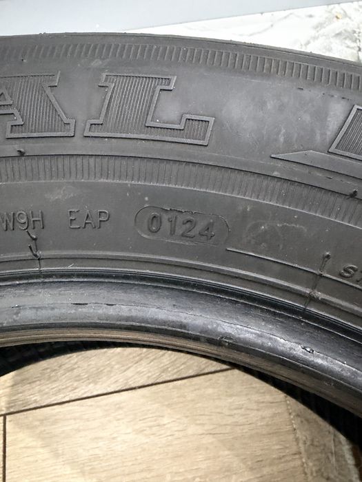 Продам автошина 215/60/16