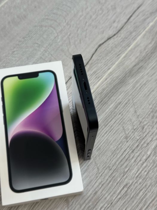 Продам/обмен iPhone 14 128Gb