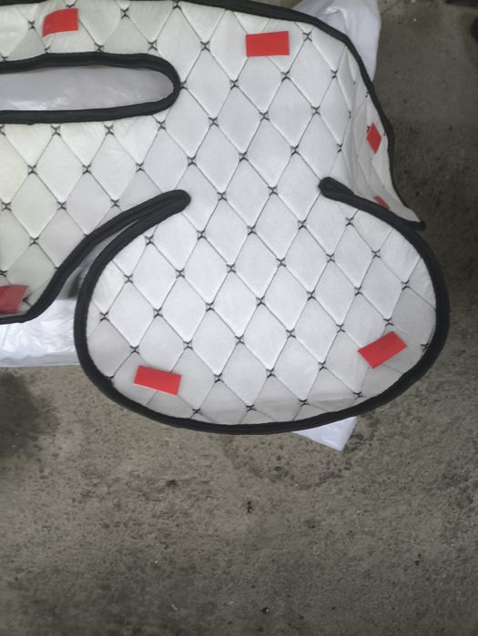 Накидка на панель.