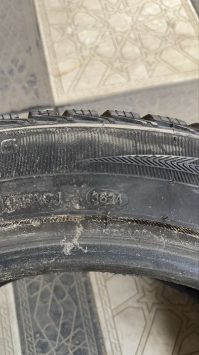 продам шины зимние