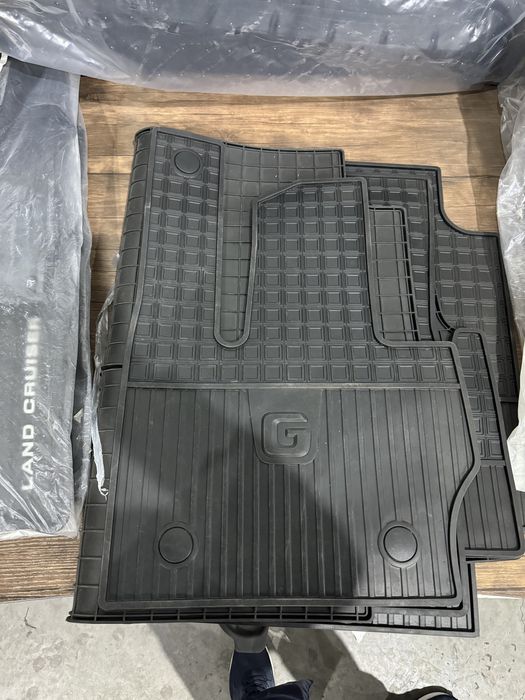 Mercedes Gelik original polik