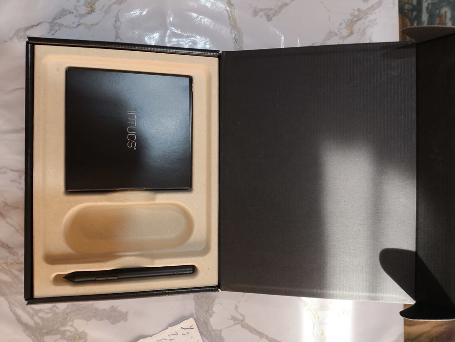 Графический планшет Wacom Intuos Draw (Small)