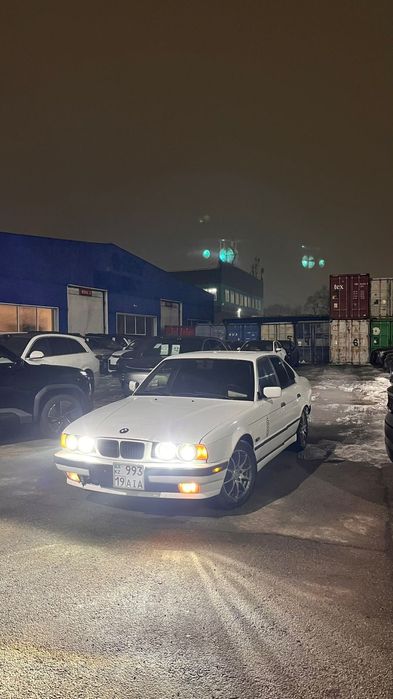 Продам срочно срочно бмв м50 2.8 ванус