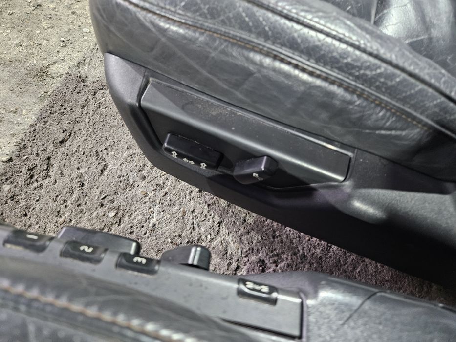 Предни седалки за Volvo XC90