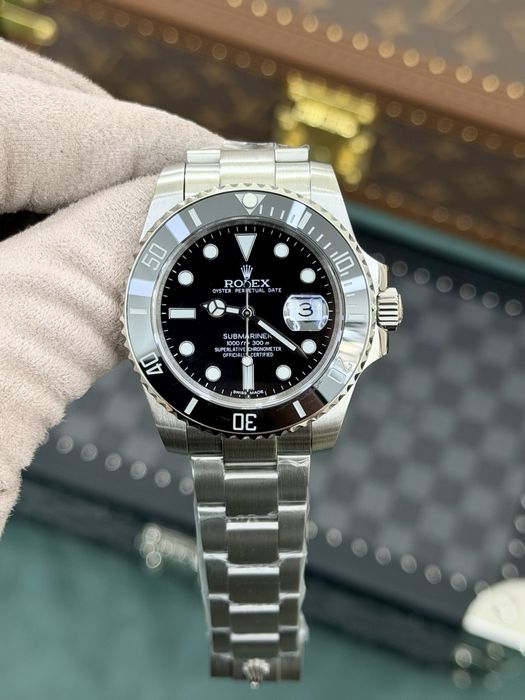 Rolex Submariner Date