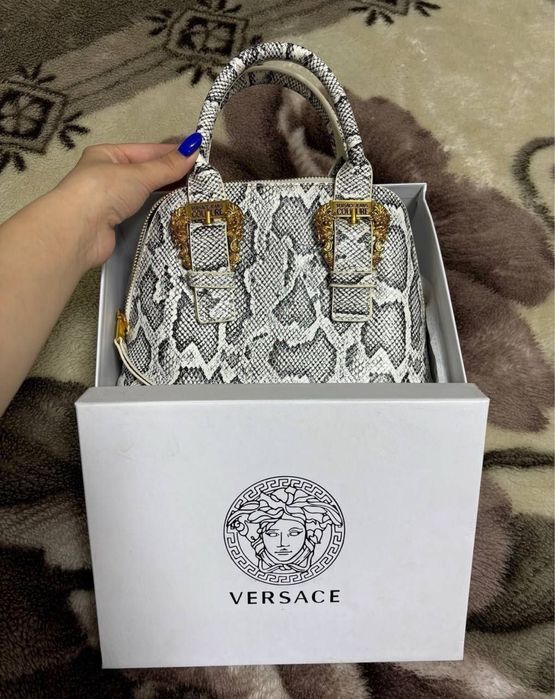 Брендовые сумки дёшево