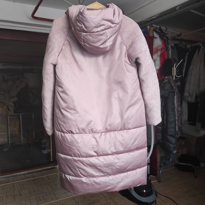 Продам куртку новую