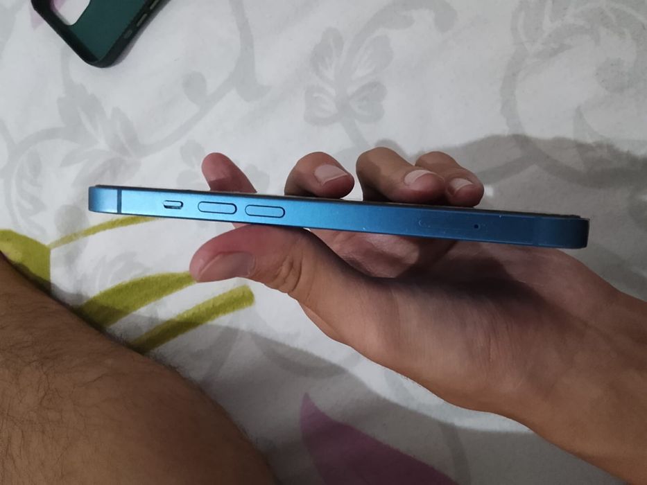 iPhone 13 симка окымайды
