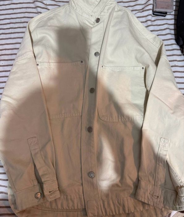 Ветровка от pull bear